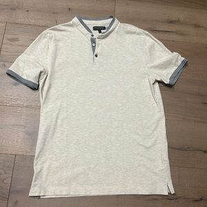 Banana Republic short sleeve shirt